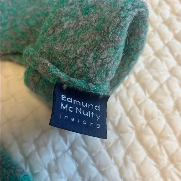 Cashmere and wool glovelettes - Picture 3 of 7